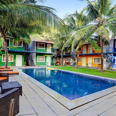Treebo Morjim Banyan Resort Zewnętrze zdjęcie