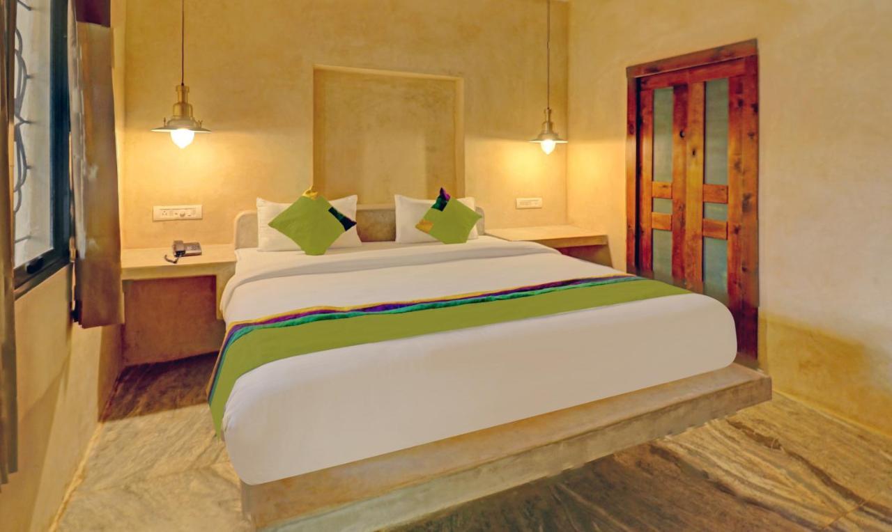 Treebo Morjim Banyan Resort Zewnętrze zdjęcie